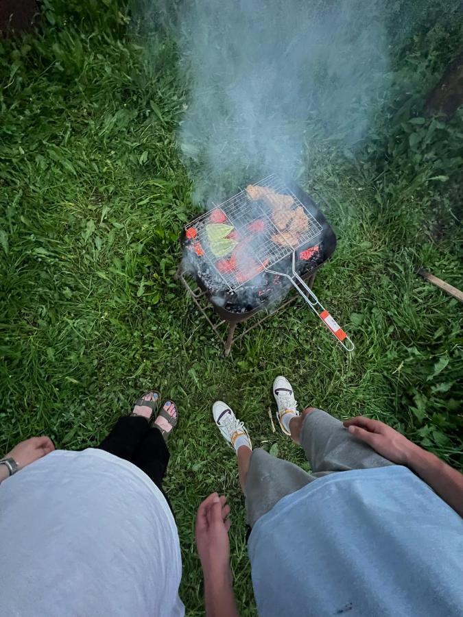 Barbara'S Eco-Cozy Guesthouse メスティア エクステリア 写真